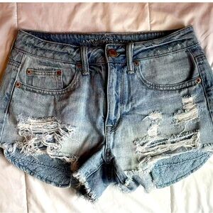American Eagle Women’s Hi Rise Festival Shorts With Lace Pockets Size 4